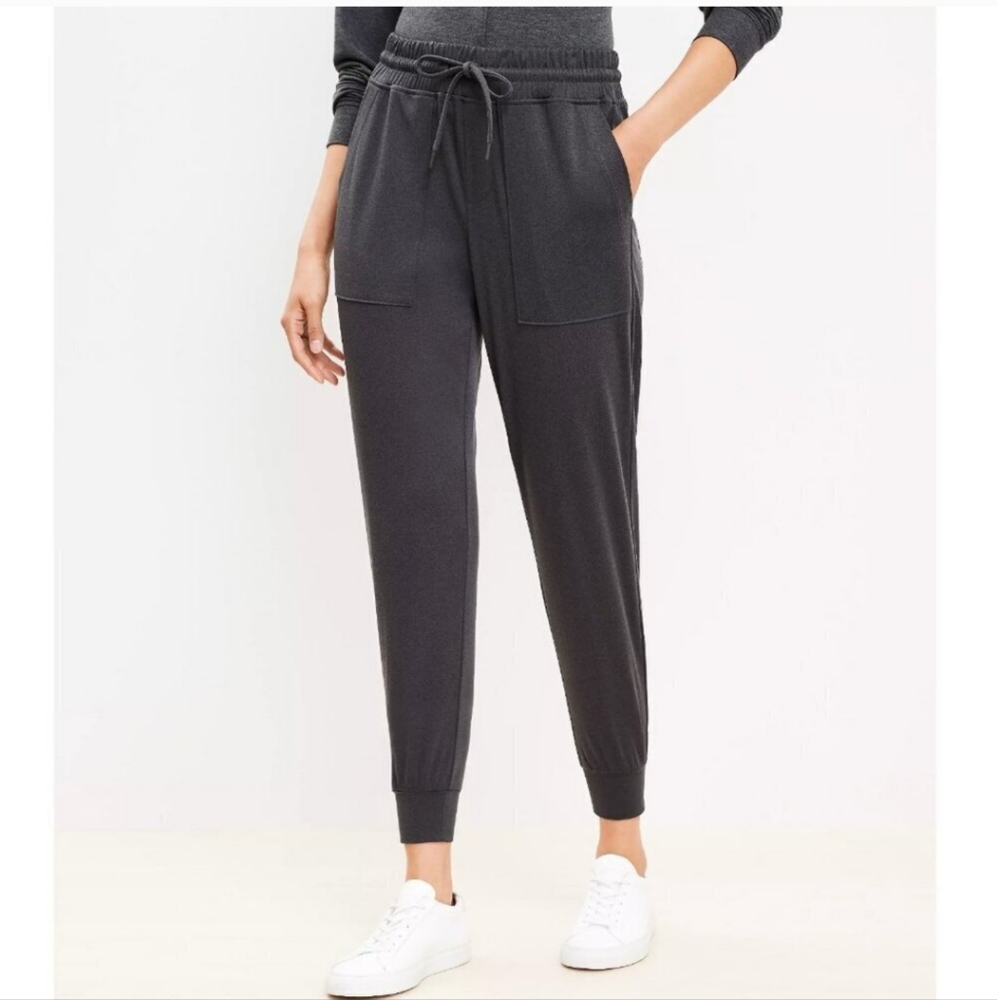 Lou & Grey Luvstretch Joggers